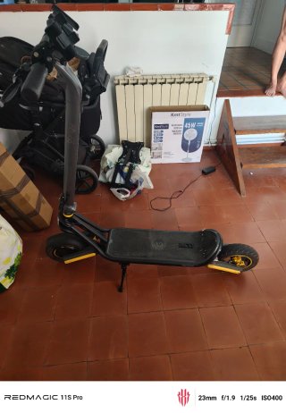 Patinete eléctrico Bongo usado