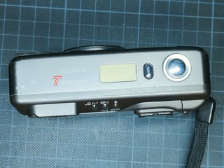 Yashica T Zoom Cámara Compacta Analógica