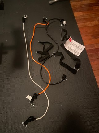 Banco musculación y kit pesas