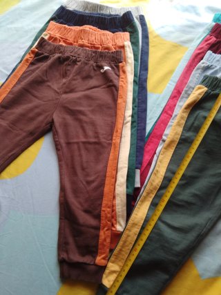 8 Pantalones Chándal Niños Talla 3 Años