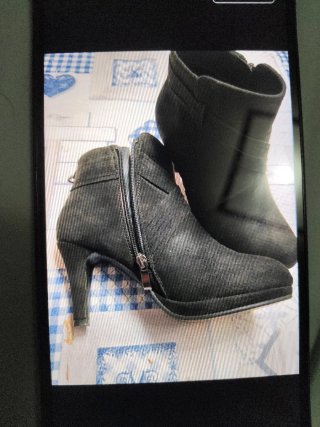 Botines de tacón negros