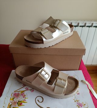 Sandalias plataforma beige Billowy Talla 38