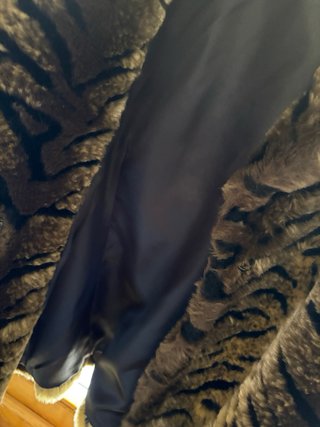 Abrigo estampado tigre talla L
