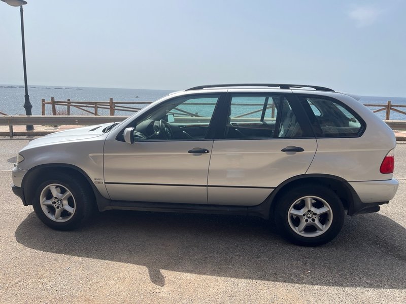 BMW X5 2004 - foto 1