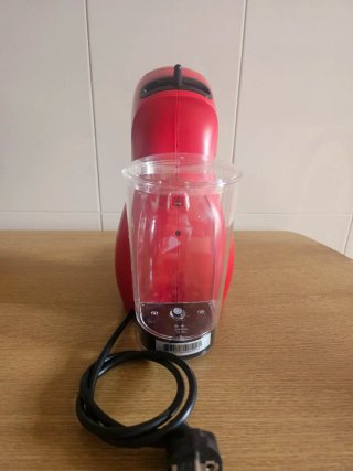 Cafetera Nescafé Dolce Gusto Roja