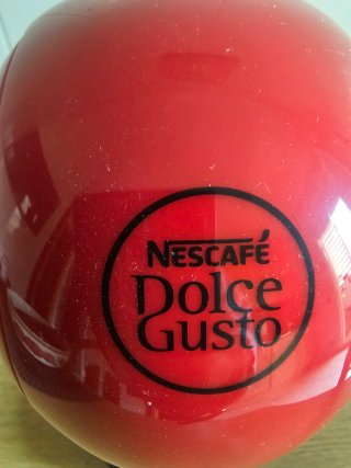 Cafetera Nescafé Dolce Gusto Roja