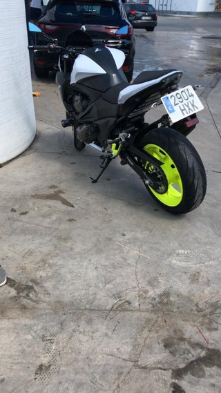 Kawasaki Z800e Muy Cuidada | Full Equip | List