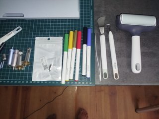 Cricut Maker 3 + Cuchillas y Accesorios