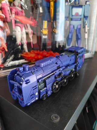 Transformers TW06-C (masterpiece Astrotrain)