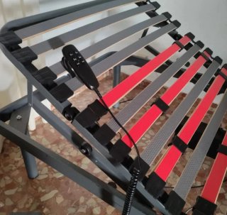 Cama articulada metálica y de madera de 90cm