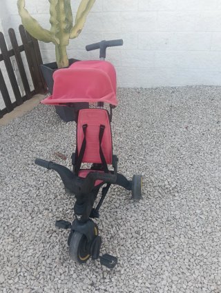 Triciclo Doona Rojo