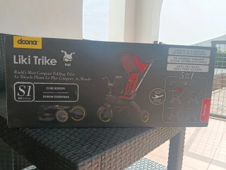 Triciclo Doona Rojo