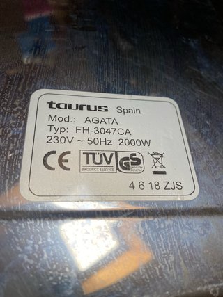 Plancha Eléctrica Taurus 2000W