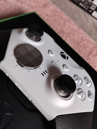 Vendo Mando Xbox Elite Series Core 2