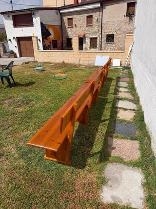 Bancos de madera para merendero