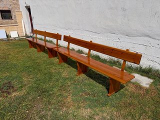 Bancos de madera para merendero