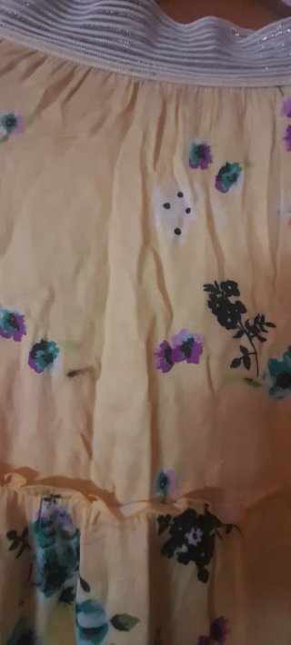 Falda larga floral amarilla