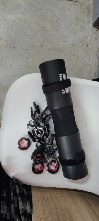 Vendo pesas y maquinas musculacion