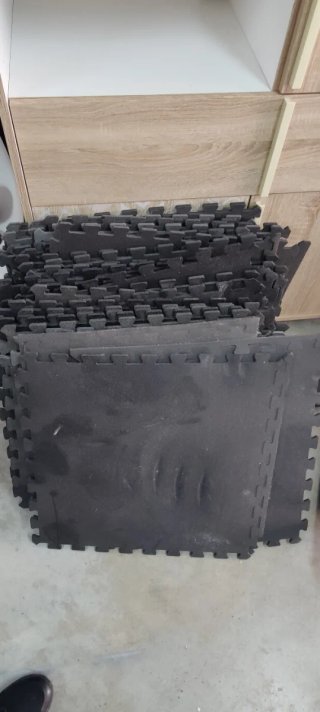 Vendo pesas y maquinas musculacion