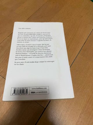 Libro El curiós incident del gos a mitjanit