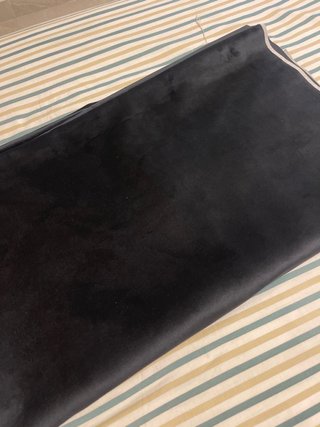 Tela de terciopelo negra