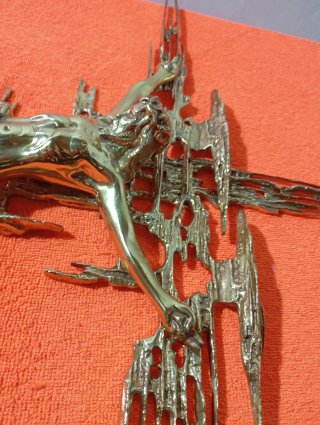 Crucifijo Brutalista Bronce 75x60cm Arte
