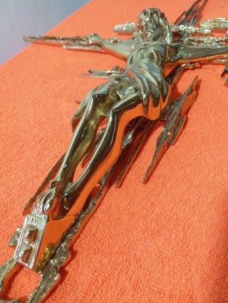 Crucifijo Brutalista Bronce 75x60cm Arte