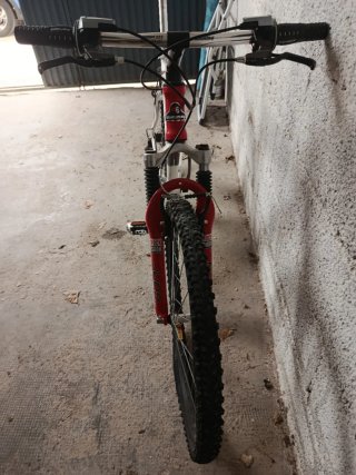 Bicicleta Montaña Boomerang Roja/Blanca