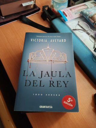 Saga Reina Roja - Victoria Aveyard