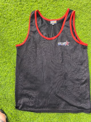 Camiseta sin mangas negra para chico