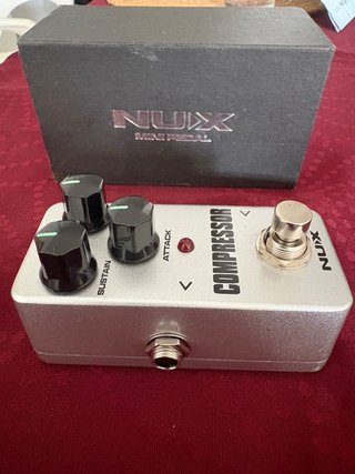 Nux Mini Pedal Compressor