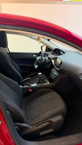 Peugeot 308 2016