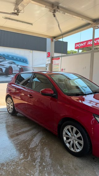 Peugeot 308 2016