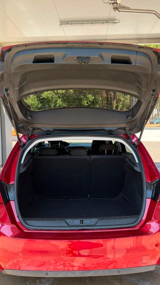 Peugeot 308 2016