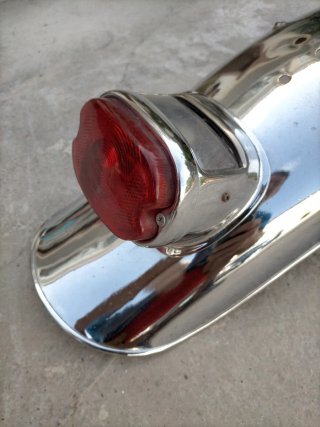 Piloto trasero custom chopper cromado