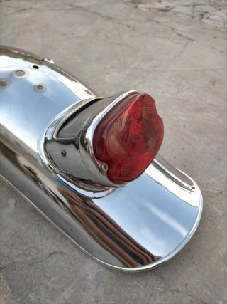 Piloto trasero custom chopper cromado