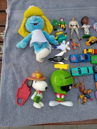 Lote de juguetes variados