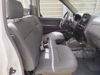 Nissan Navara 2003