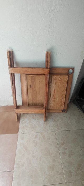 Mesa de dominó plegable de madera