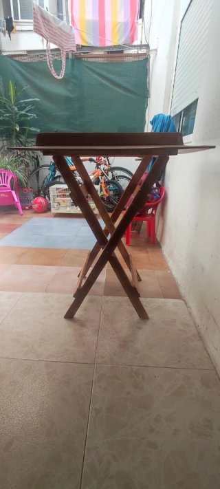 Mesa de dominó plegable de madera
