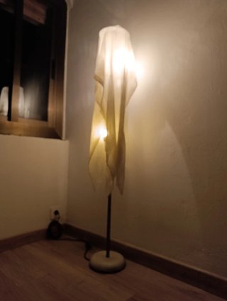 Lámpara de pie Ikea vintage tela