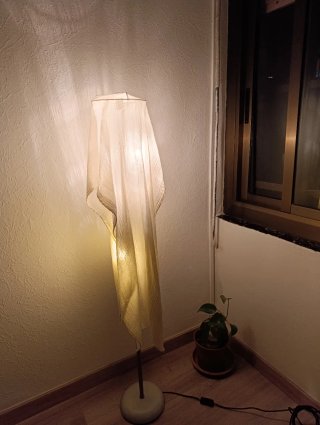 Lámpara de pie Ikea vintage tela