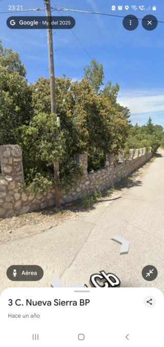 Parcela urbana de 2.340 m² con vistas