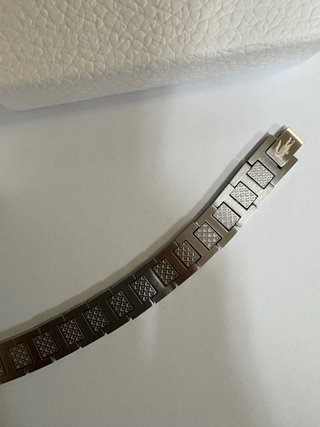 Pulsera Lacoste Plata y Blanca