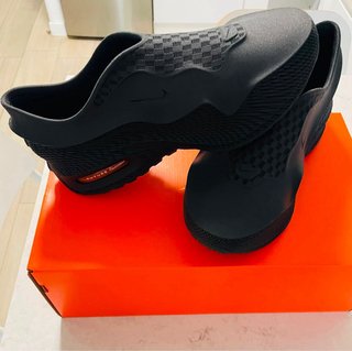 Nike Air Max 1000.2 Black Hyper Crimson Talla 45