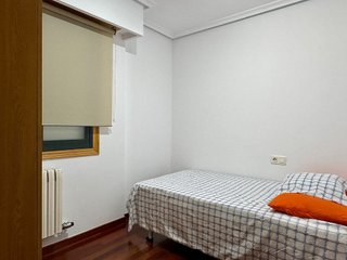 Piso en alquiler en Universidad en Ourense