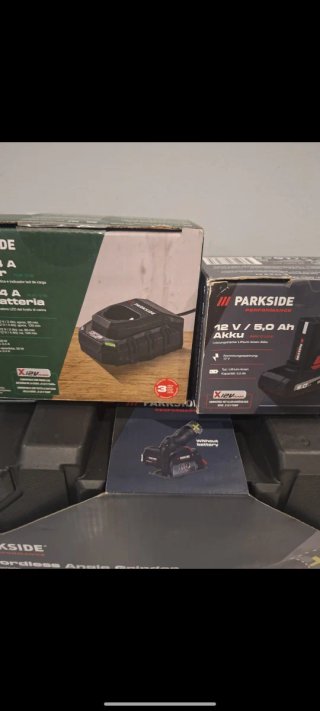 Amoladora Parkside 12V Performance 76mm