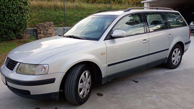 Volkswagen Passat Diésel - foto 1