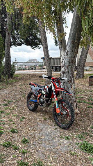 KTM EXC 250cc Enduro