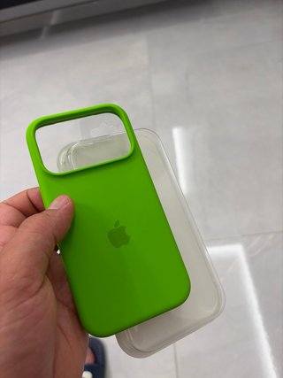 Cover iPhone 17 Pro Silicone Apple Verde